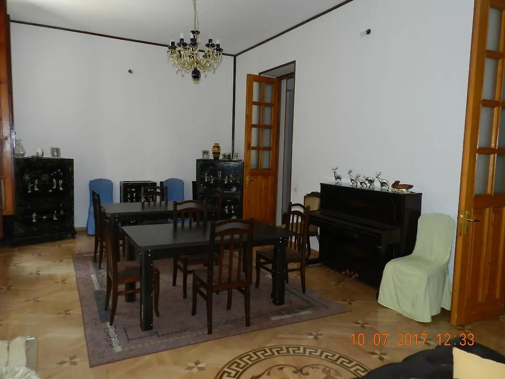 Room 404 Guest House Tbilisi